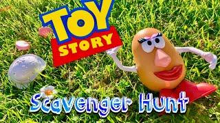 Toy Story Learning body parts Mrs Potato Head scavenger hunt!