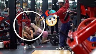 CRAZY CLEANER shocks GIRLS in a GYM | Anatoly Gym Prank