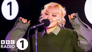 ROSÉ - APT. in the Radio 1 Live Lounge