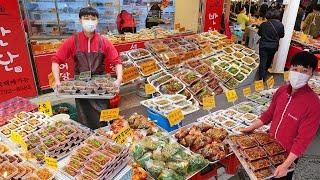 1,000만뷰 초특급 엄마 손맛! 대박 반찬부터 하루 1000인분은 거뜬히 나가는 육개장과 배터지는 순대국밥집까지 맛집 BEST / Korean food / Street food