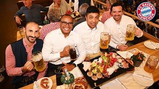 Pizarro, Élber, Hargreaves & Co. auf der Wiesn | Die Bayern-Legenden auf dem Oktoberfest