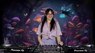 Lilu Wick-Podcast 05 Progressive House Melodic Techno DJ Mix