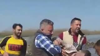 احد جثث شهداء فاجعه العباره في الموصل