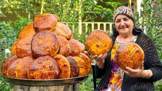 Karabakh Sweet Bread: Traditional Dessert of Azerbaijani Cuisine. Aromatic and Delicious!