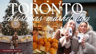 TORONTO CHRISTMAS MARKET DAY  Trying Viral Foods & Christmas Shopping | Vlogmas Day 3