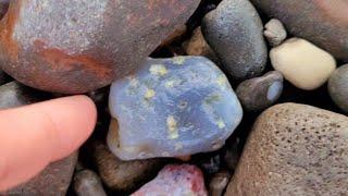 Ordinary Blue Rock Found On The Beach Turns Into A Spectacular GEMSTONE