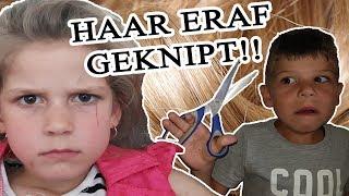 BROERTJES KNIPPEN DJALYCHIA'S HAAR ER AF !