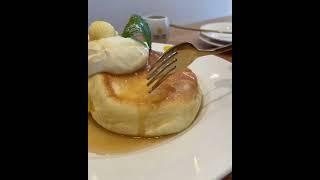 The Softest And Fluffiest Pancakes At Fuwa Fuwa Japanese Pancakes Toronto