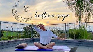 15-min calming bedtime yoga for stress and anxiety ‍️ Yoga with Laura 