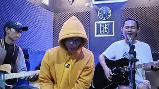 BUIH JADI PERMADANI || LIVE ACOUSTIC COVER AT DNS MUSIC STUDIO