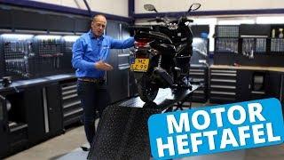 Motorheftafel hydropneumatisch 450kg - Rintje Ritsma laat ' t zien | Datona.nl