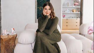 In The Chair with Emily Weiss of Glossier