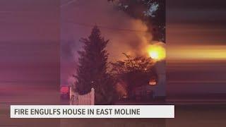 Residents jump off balcony to flee East Moline house fire | WQAD News 8