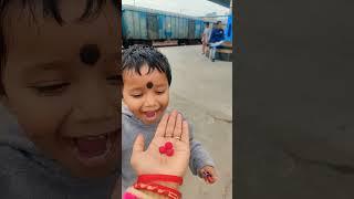 colours chocolate | cute baby chocolate #ytshorts #shortvaral #divyanshi priya cute baby #shorts