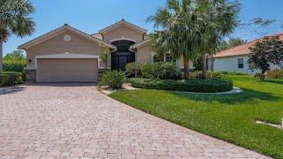 10575 Yorkstone Dr, Bonita Springs, FL Presented by Debbie Kroeger.