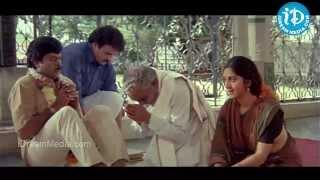 Sarat Babu, Nirmalamma, Jandhyala, Chiranjeevi Emotional Scene - Aapadbandhavudu