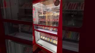 Cake Vending Machines Carlo’s Bakery Las Vegas Scam Hustle Stale Gross Dessert Do Not Eat Drunk Food