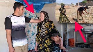 A secret marriage in Farkhunda's house.
