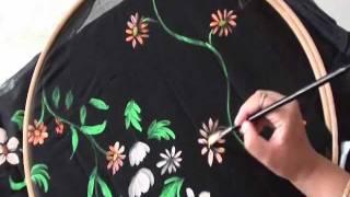 Fabric Painting - How to paint a free hand Border Design - tutorial 15