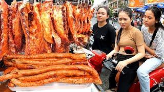 Extreme BBQ in Phnom Penh!! Roast Pork Ribs, Pork Intestine & Honey Ducks