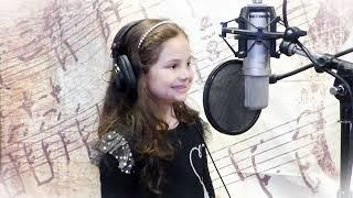 Singing Star Studio - Pelia Rozin - Never Ending Story