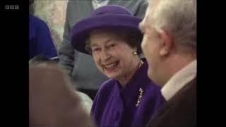 Elizabeth R  -  A Year in the Life of The Queen  (1992) (BBC)