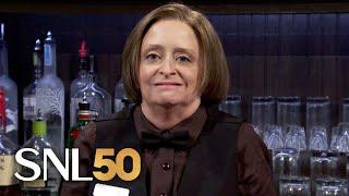 Debbie Downer: Bar – SNL50