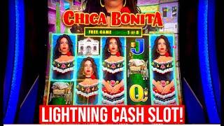 FUN TIMES PLAYING LIGHTNING DOLLAR CASH SLOT! CHICA BONITA!