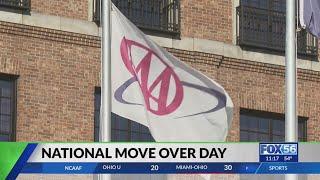 Road safety advocates encourage road awareness in Lexington on National Move Over Day