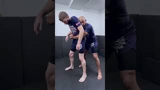 Back clinch take down very effective #takedown #grappling #nogi #jiujitsu #mma #submissiongrappling
