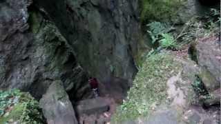 Kodaikanal Guna Caves aka Devil's Kitchen