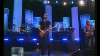 Maroon 5 - Won't Go Home Without You (Live Ellen Deg. Show)