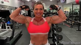 Female Bodybuilder Ripped Vixen's Scary Pump