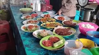 Tasty Grilled Fish and Delicious at Warung Bung Tomo