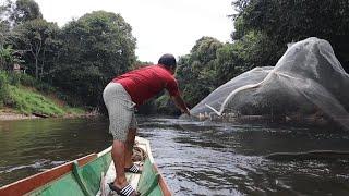 Air Yang Jernih Pasti Ada Monster // Menjala Siang Di Sungai Layar,Betong…//