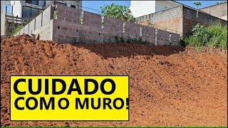 CUIDADO AO CORTAR UM TERRENO...OLHA O PERIGO!