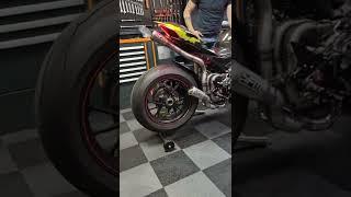 FM Projects full Titanium race exhaust on Ducati Panigale V4S - First Start!#shorts #subscribe