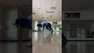 Connecting moves. #bboy #breakdance #dance #short #shorts