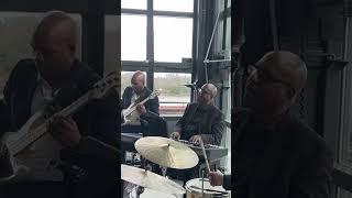 Jamming on Sonny Rollin’s "Oleo" #benedetto #ronjackson #jazz #guitar #oleo #sonnyrollins