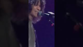 Eddie Van Halen singing a verse in Why Can't This Be Love - R.I.P. EVH #vanhalen #guitar