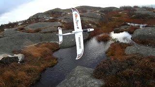 Easy Star 2 Slope Soaring in hard wind by sea, Kullavik