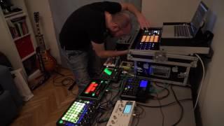 Live Bedroom EDM Session - Winter Techno