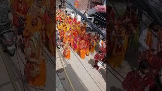 kalash yatra me jati mahilae #shorts #viral #dharmik #video