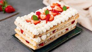 STRAWBERRY MILLEFEUILLE: the fresh and delicious dessert!