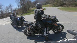 MT09 vs KTM 790