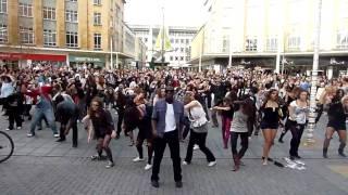 Bristol "Thriller" Flashmob for Halloween