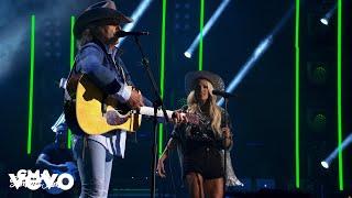 Carrie Underwood, Dwight Yoakam - A Thousand Miles From Nowhere (Live From CMA Summer Jam)