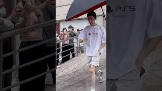 [ 罗云熙 - Luo Yunxi ] Super Cute - 超可爱 - Siêu Dễ Thương - โคตรน่ารัก - 완전 귀여워! - 超かわいい #罗云熙leo