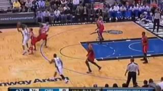 Rashard Lewis double dribbles but gets away with it