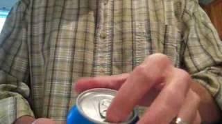 Mike De Sisti - How to open a beer